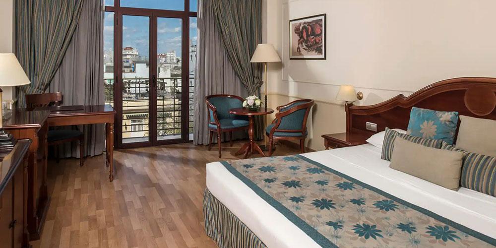 Capitol Level Junior Suite Parque Central