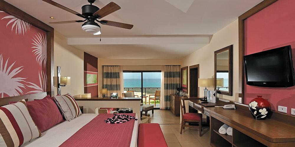 Romance Junior Suite Vista Mar The Level